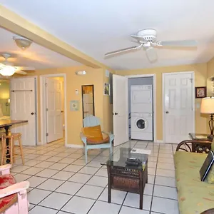 Apartment Southernmost Retreat